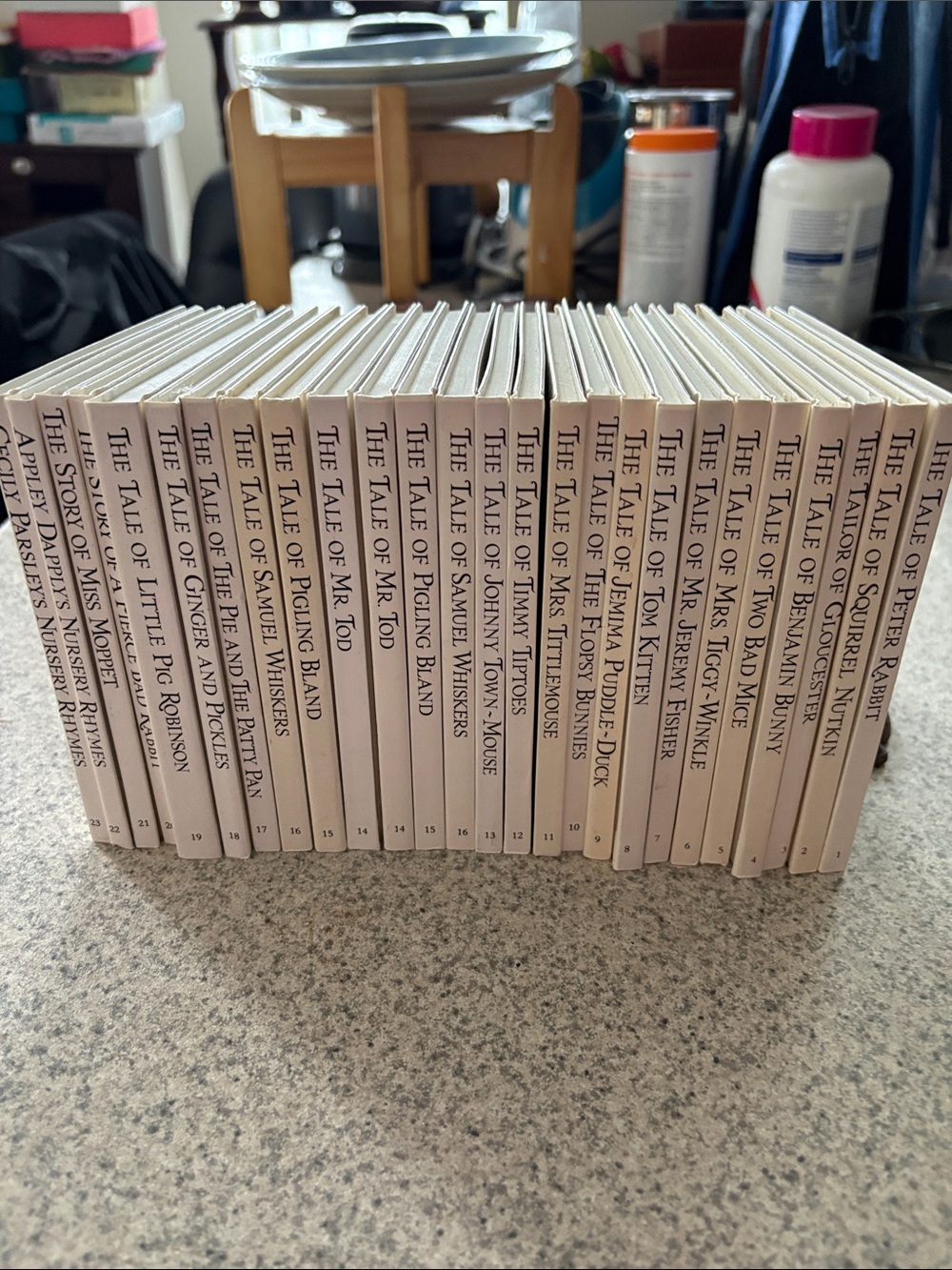Vintage Classic Hardcover Books. The World Of Peter Rabbit . Complete Set